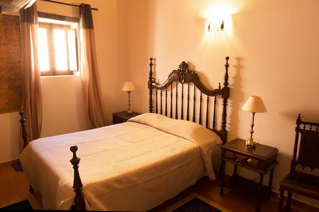 Recanto Da Ribeira Casas De Campo Monchique Rom bilde